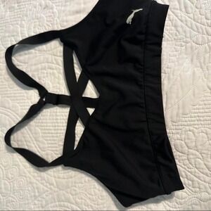 Puma Women's light impact Training Everyday Cross Back Sports Bra Athletic Black